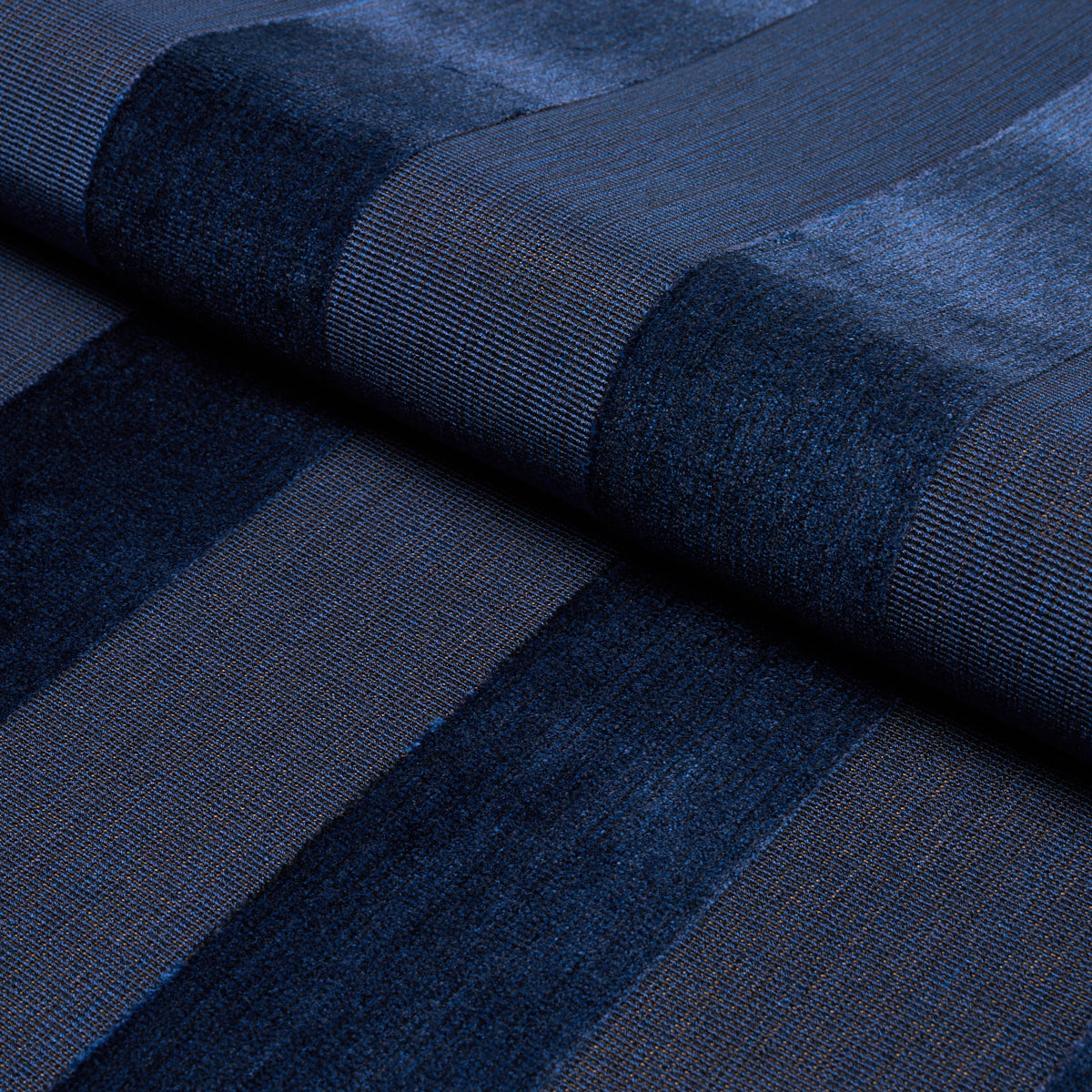 CUNARD-STRI-VELVET-SAPPHIRE-SCHUMACHER-84872 - Schumacher Fabric