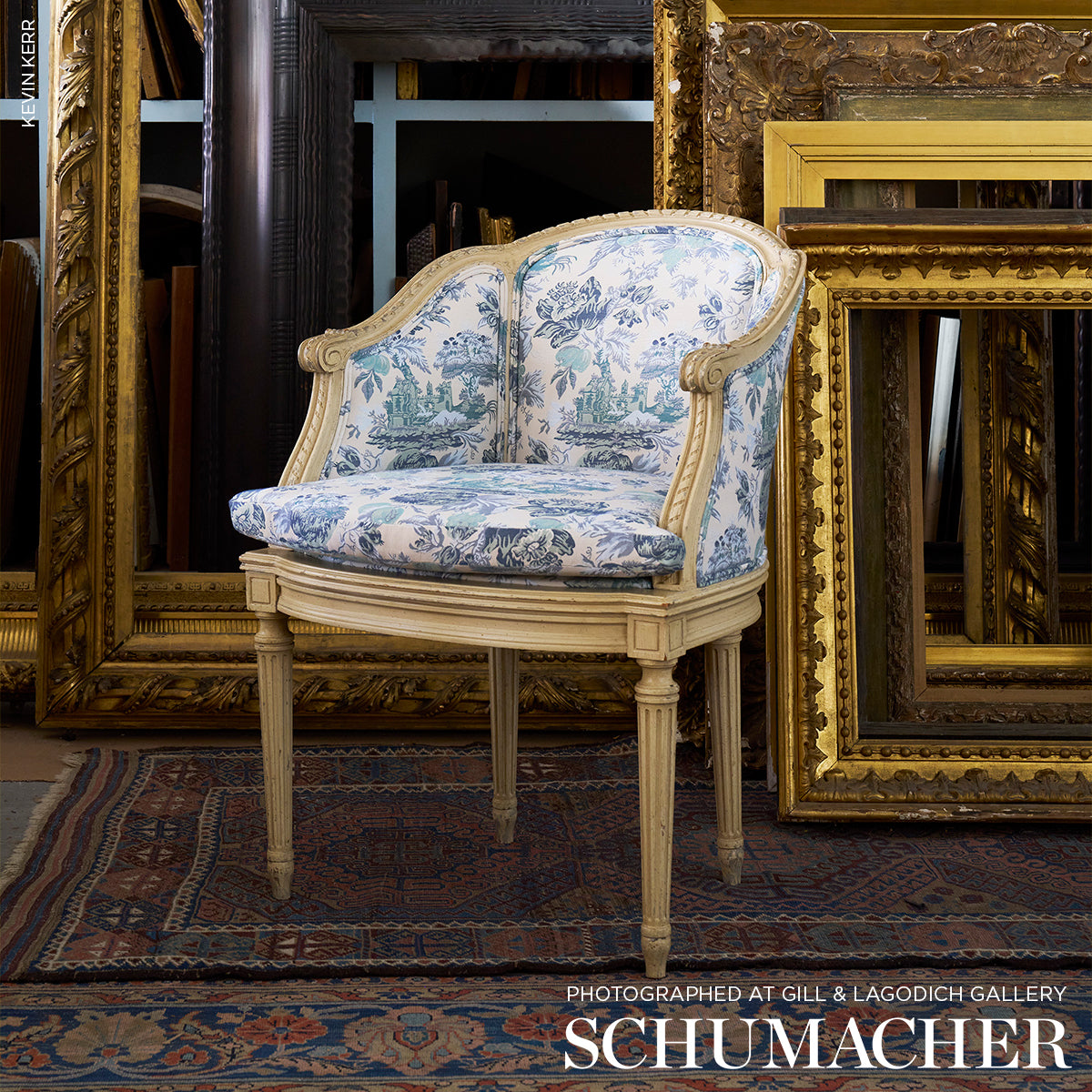 JARDIN-DE-LOUIS-DELFT-SCHUMACHER-84880 - Schumacher Fabric