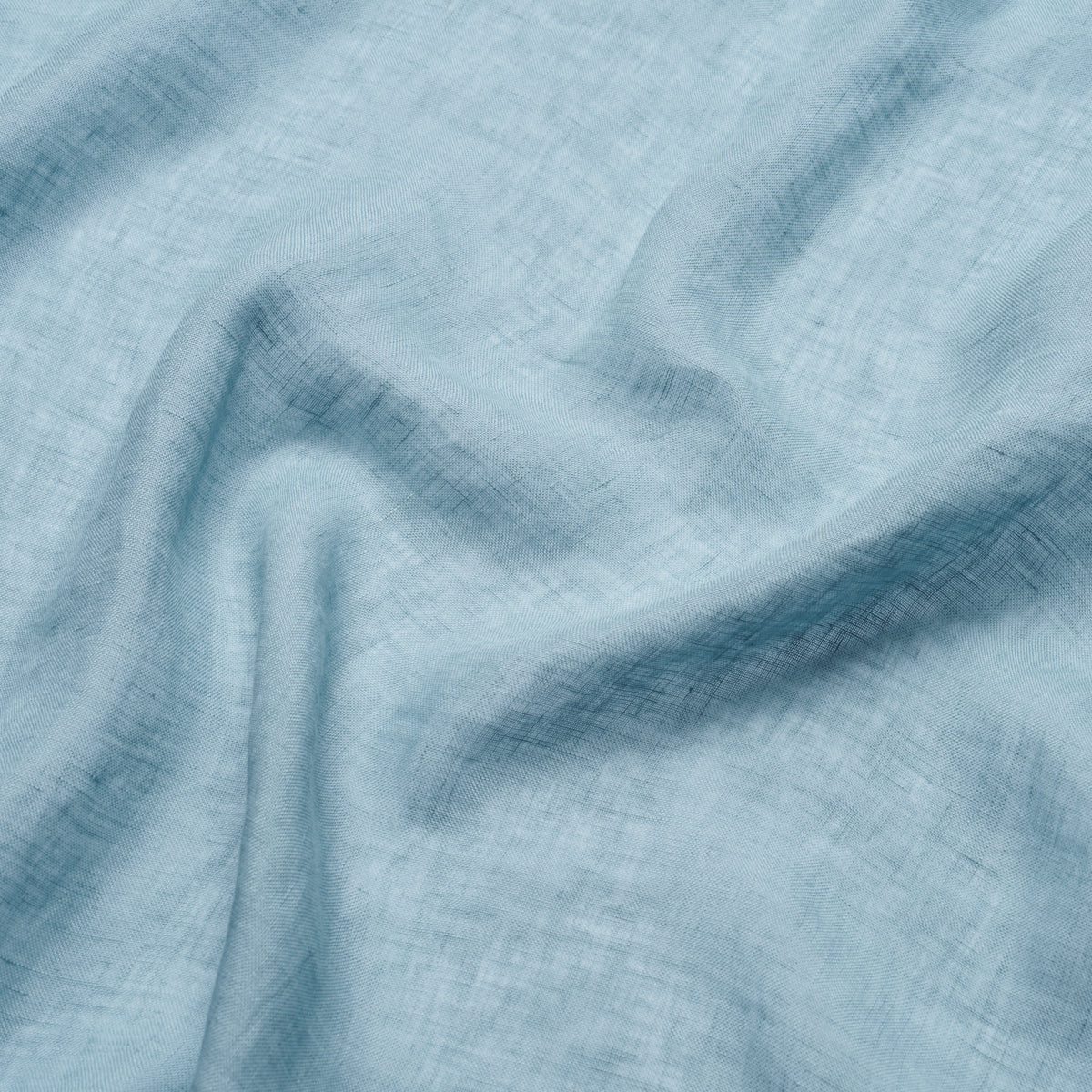 AYA-SHEER-SKY-SCHUMACHER-84923 - Schumacher Fabric