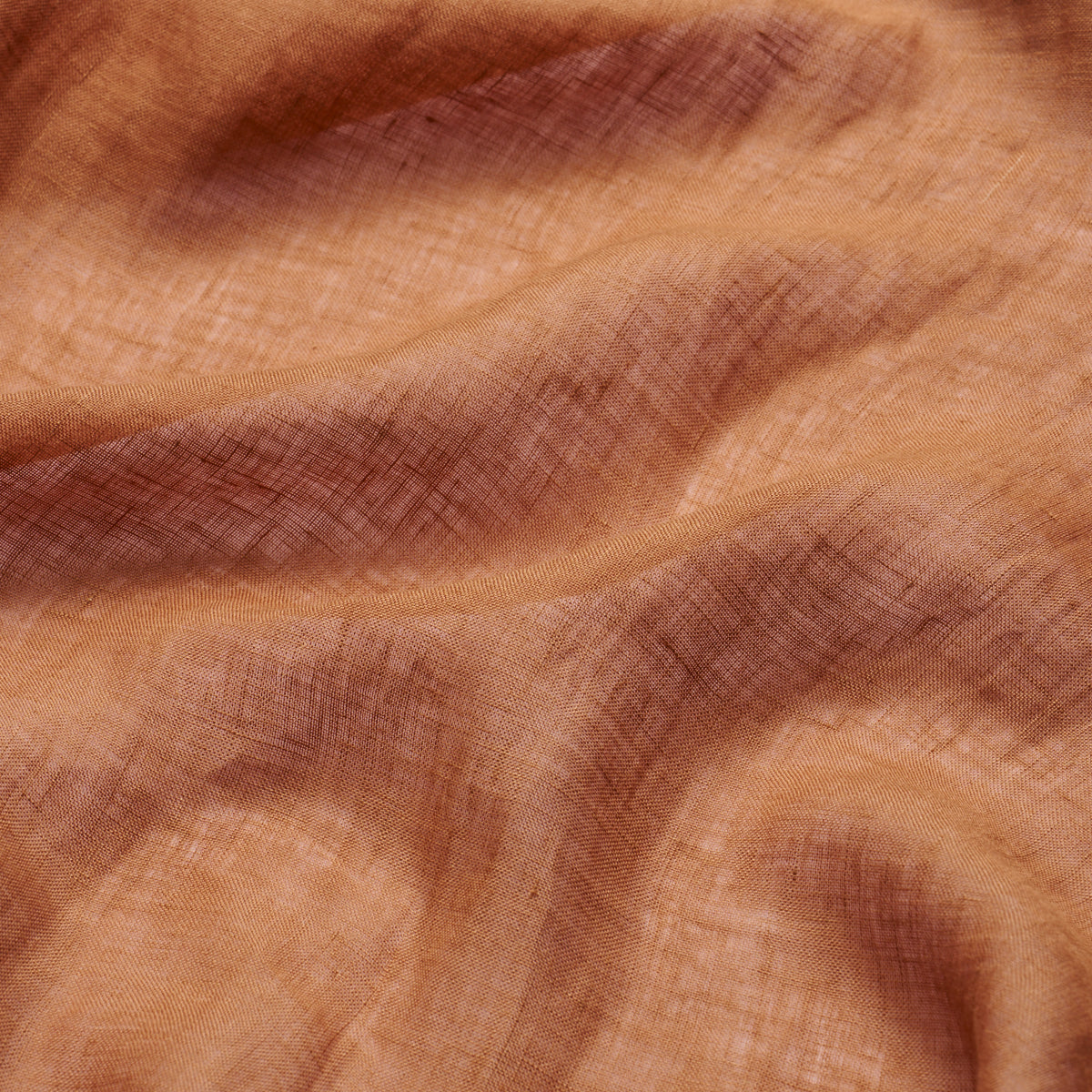 AYA-SHEER-RUST-SCHUMACHER-84929 - Schumacher Fabric