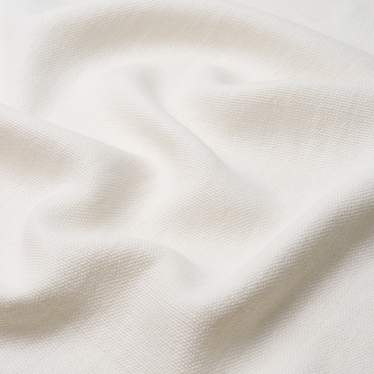 FRANC-LINEN-BLANC-SCHUMACHER-84940 - Schumacher Fabric