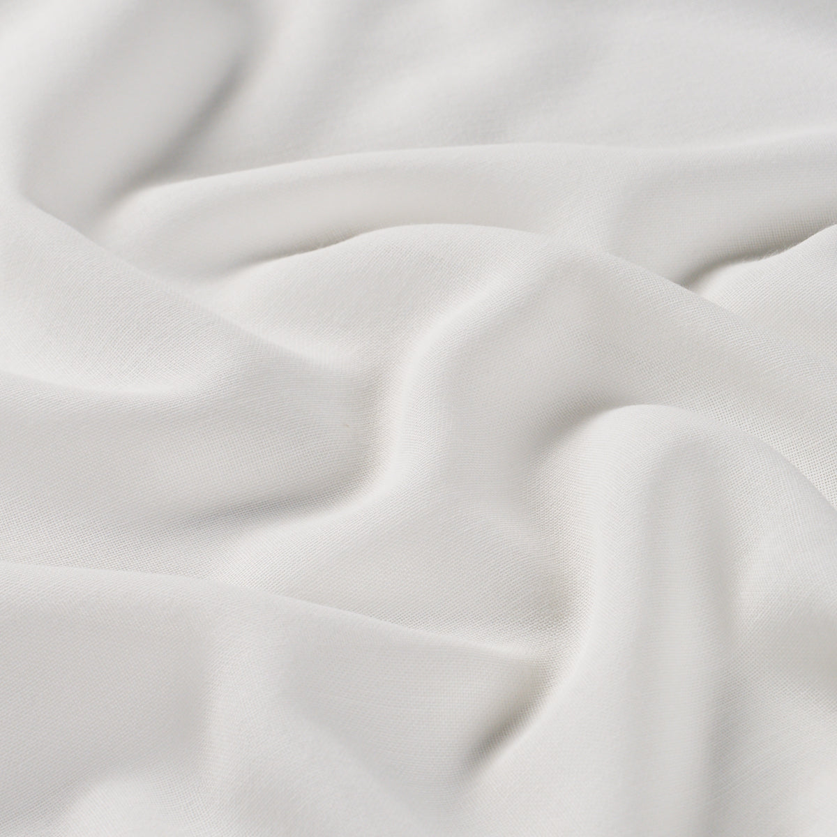 SUMMIT-SHEER-WHITE-SCHUMACHER-85070 - Schumacher Fabric