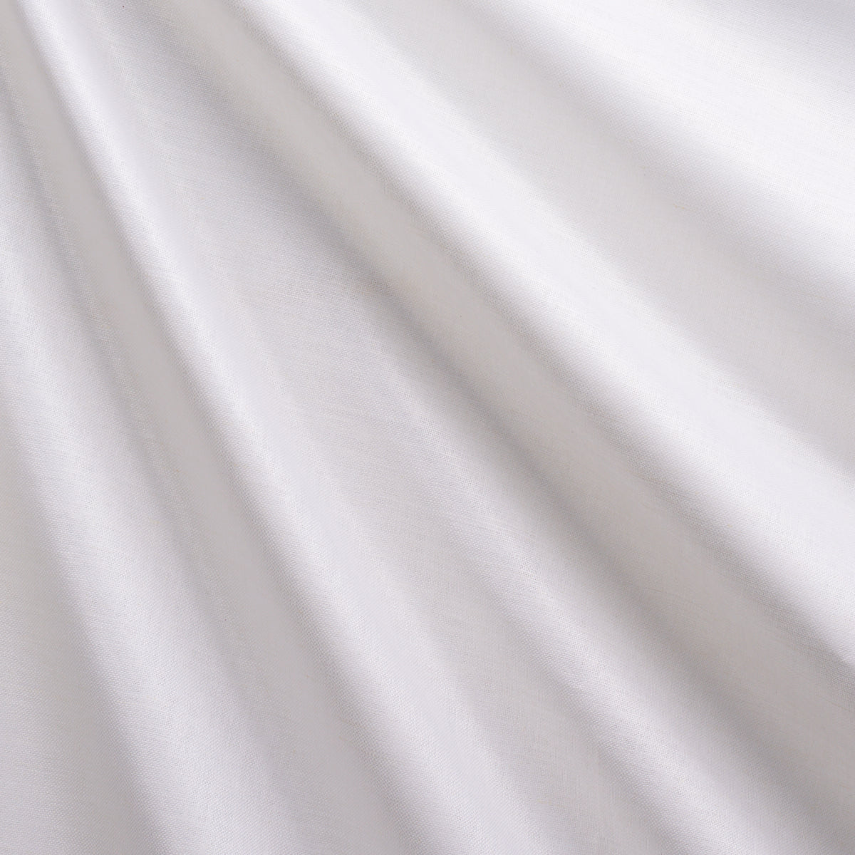 PATENT-LINEN-WHITE-SCHUMACHER-85270 - Schumacher Fabric