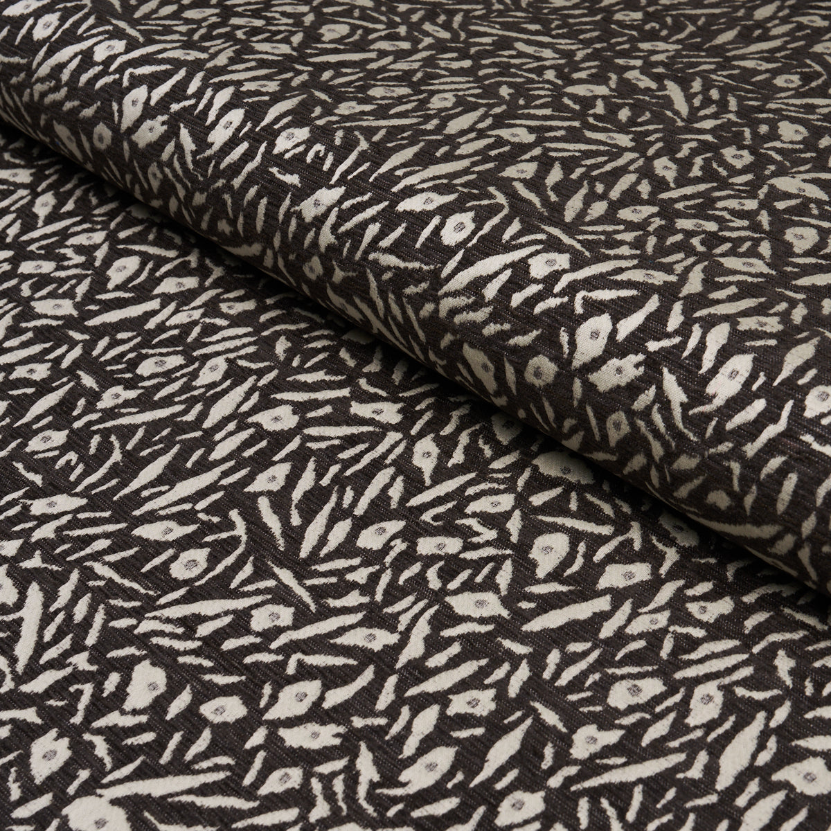 JUNGLE-MOSS-BROWN-SCHUMACHER-85861 - Schumacher Fabric