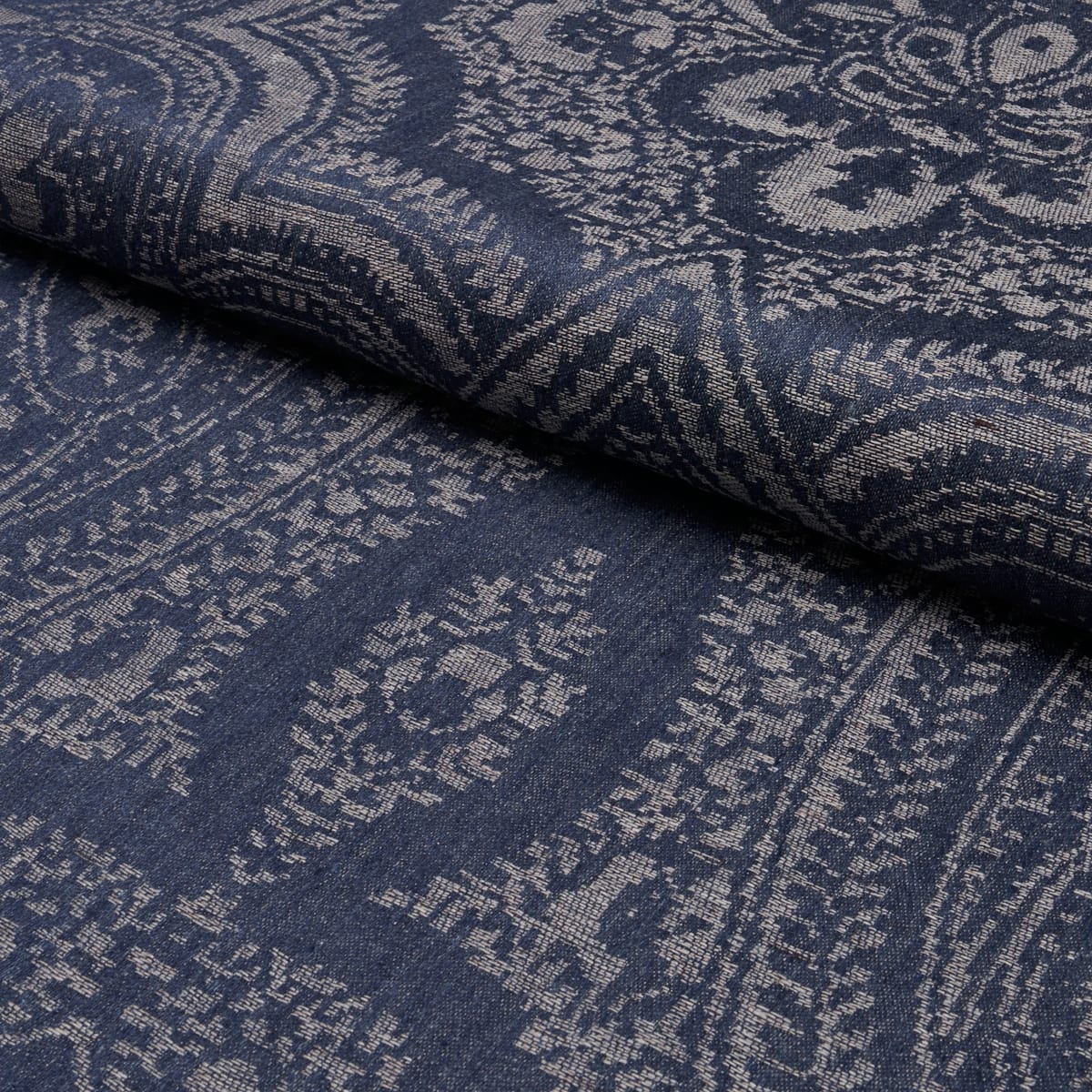 AMARA-PAISLEY-INDIGO-SCHUMACHER-86120 - Schumacher Fabric