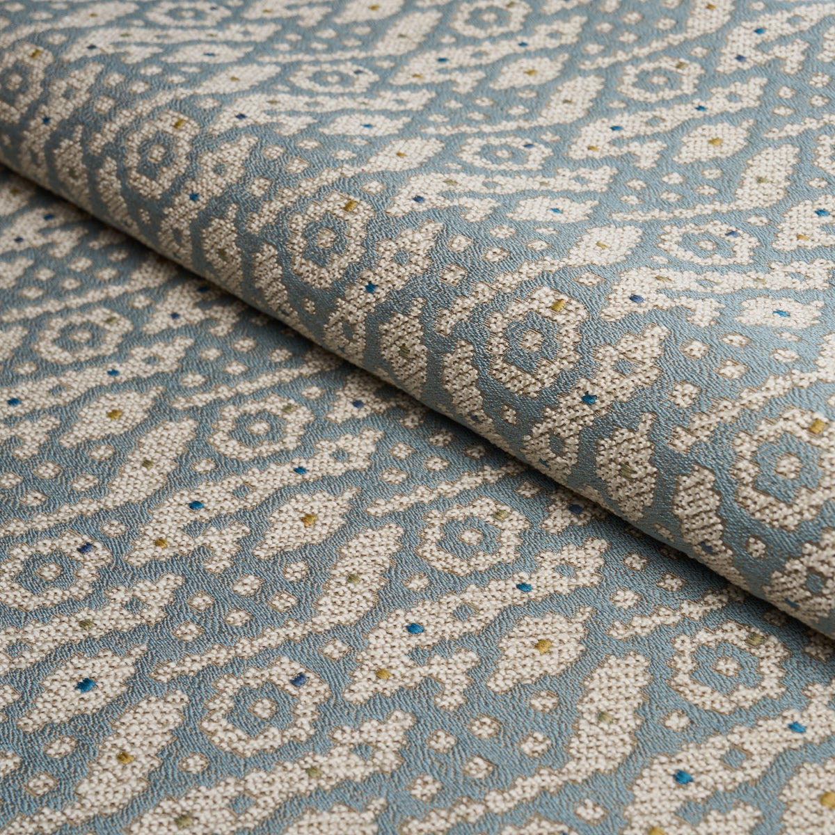TAZZIE-PERFORMANCE-SKY-SCHUMACHER-86272 - Schumacher Fabric