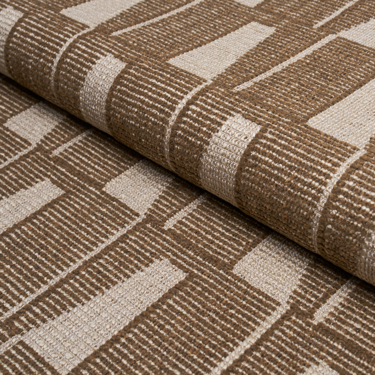 GAETAN-PERFORMANCE-CHOCOLATE-SCHUMACHER-86421 - Schumacher Fabric