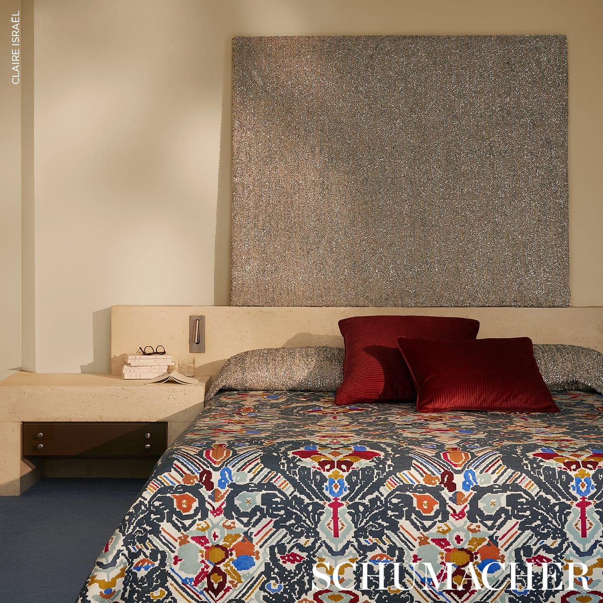 TENUE-DE-SOIRE-SPARKLING-SILVER-SCHUMACHER-86970 - Schumacher Fabric