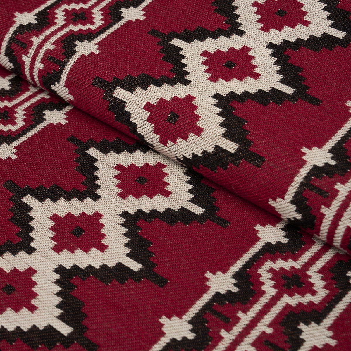 PATHWAY-RED-SCHUMACHER-87001