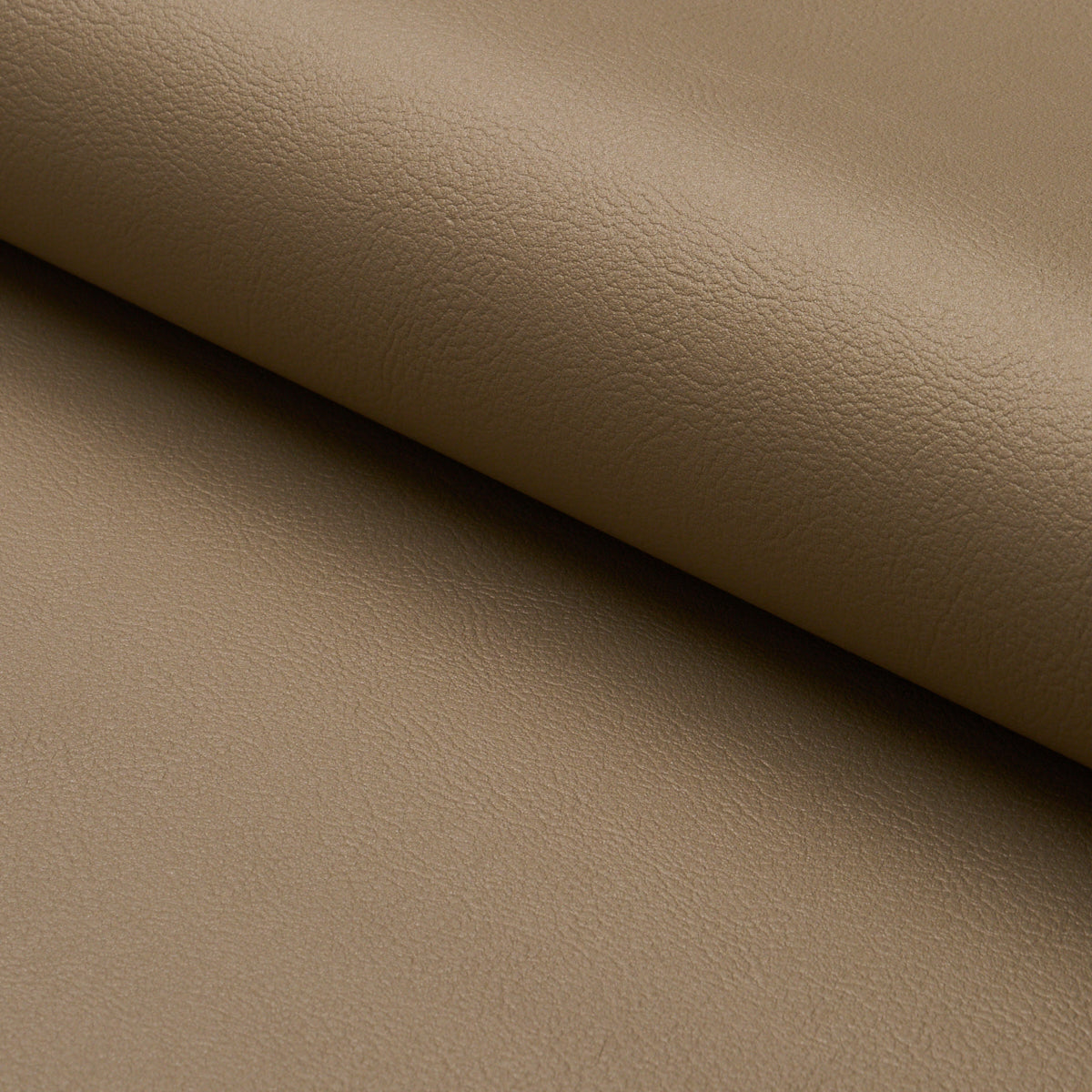 VEGAN-LEATHER-INDOOR-OUTDOOR-WARM-METALLIC-SCHUMACHER-87050 - Schumacher Fabric