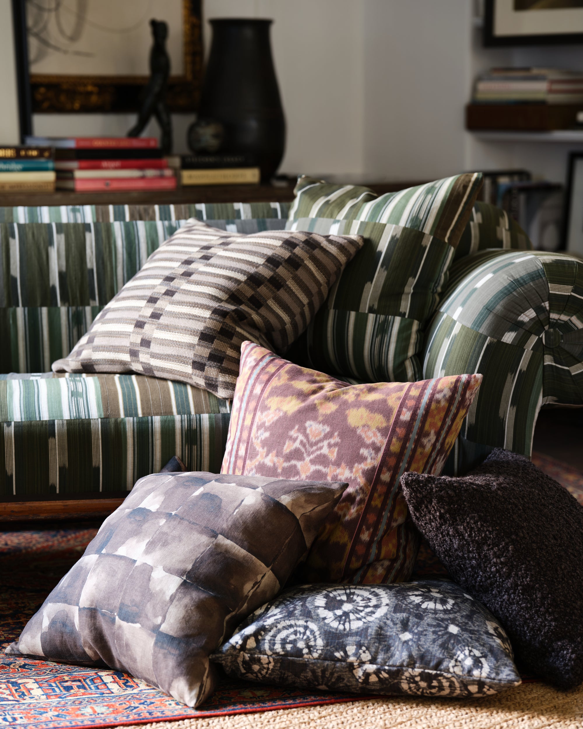 Acuarela - Petro - Kravet Couture Fabric