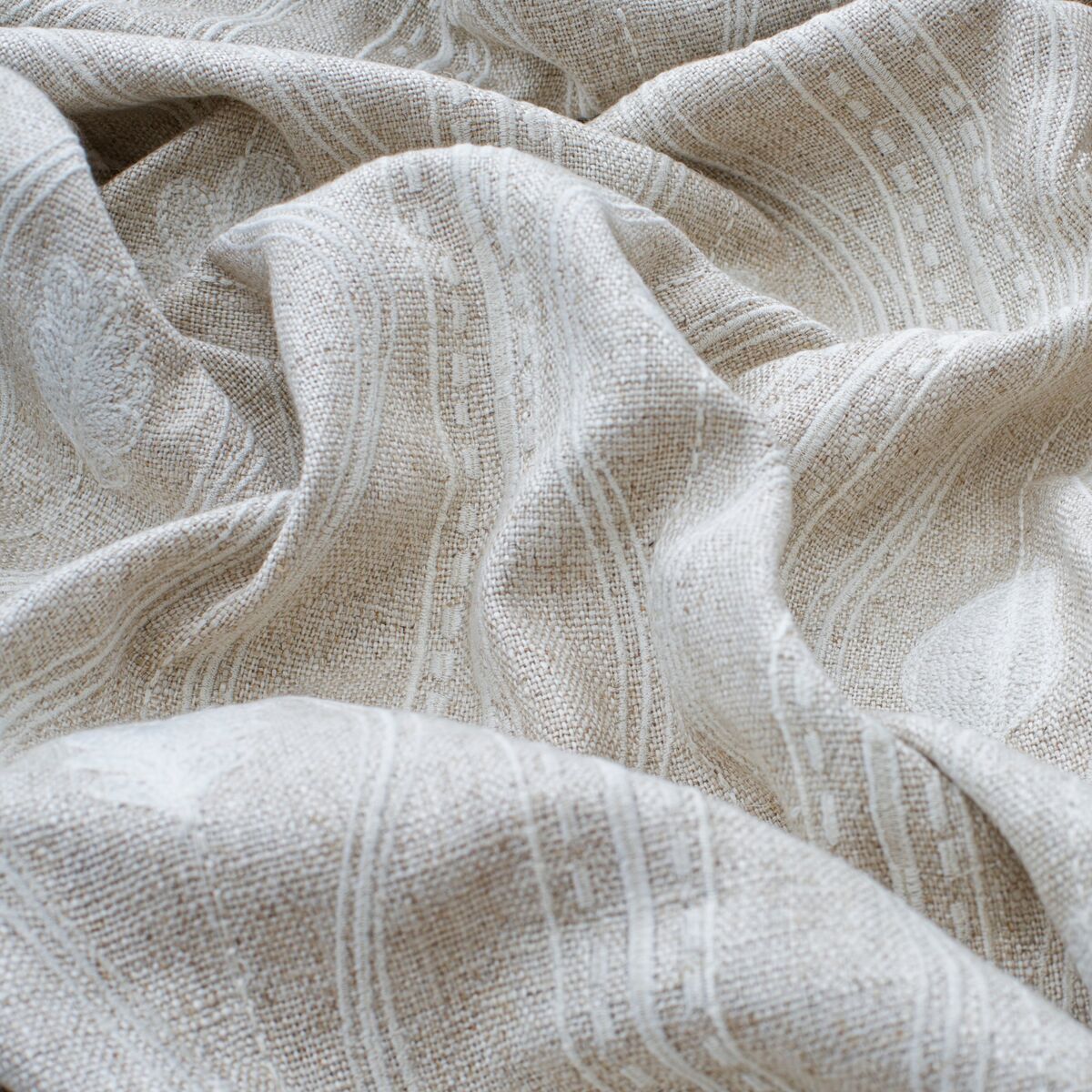 Falling Leaves - Ivory - Kravet Couture Fabric