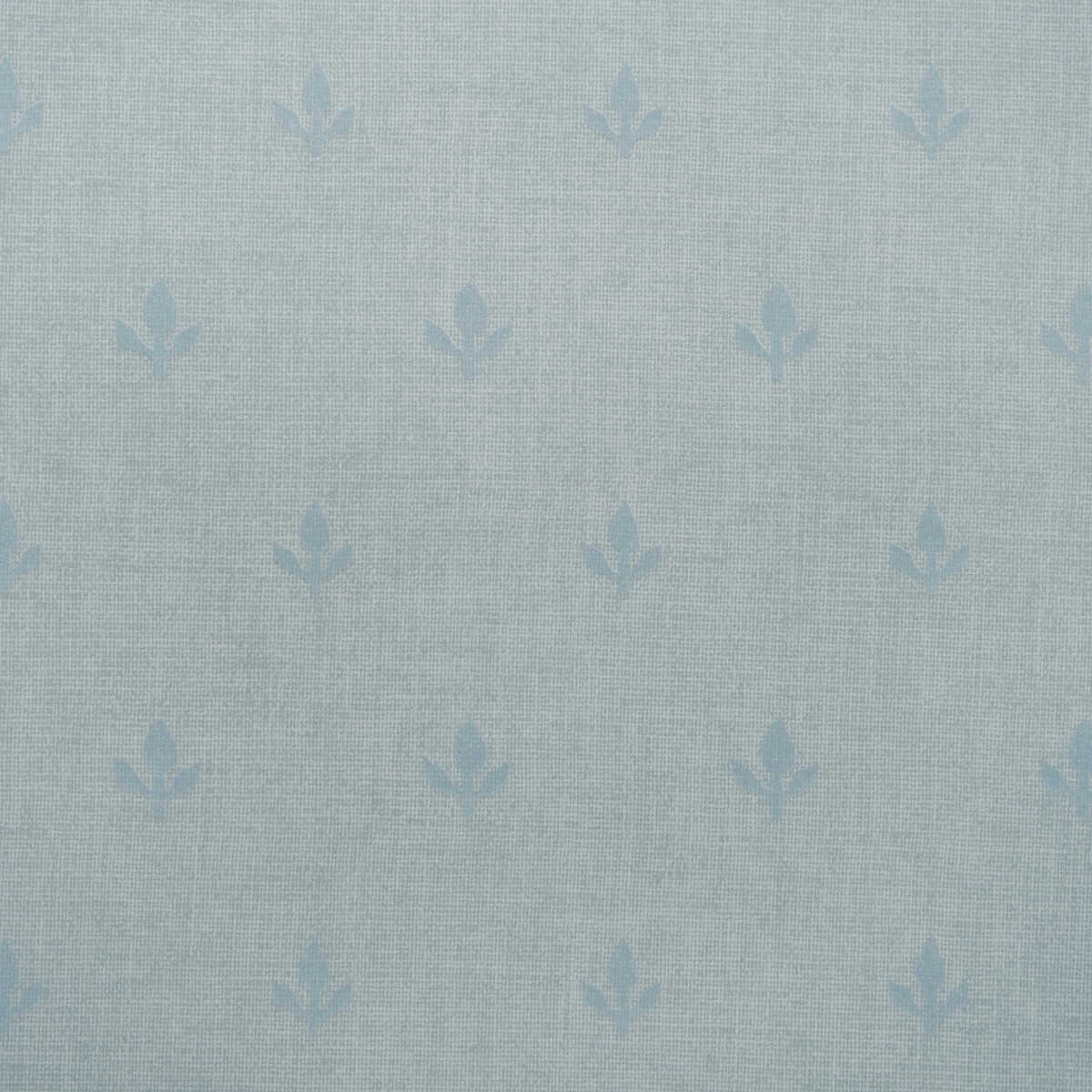Crocus - Sky - KRAVET COUTURE Wallpaper