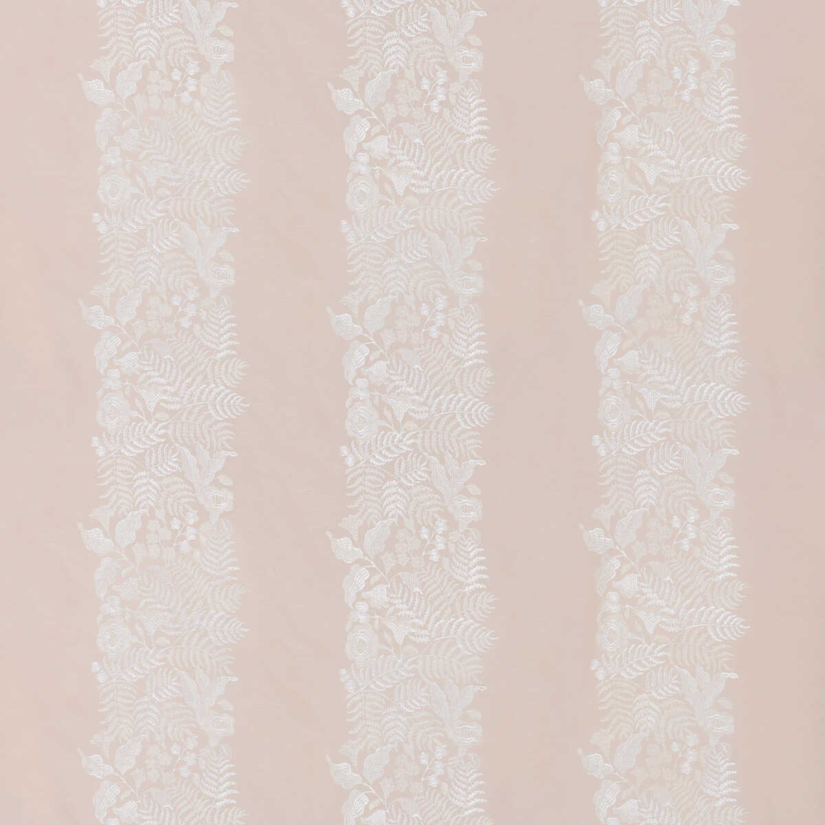 Kempsford - Ivory - G P & J BAKER Fabric