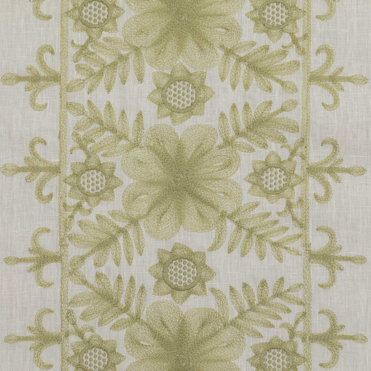 Angelica - Leaf Green - LEE JOFA Fabric