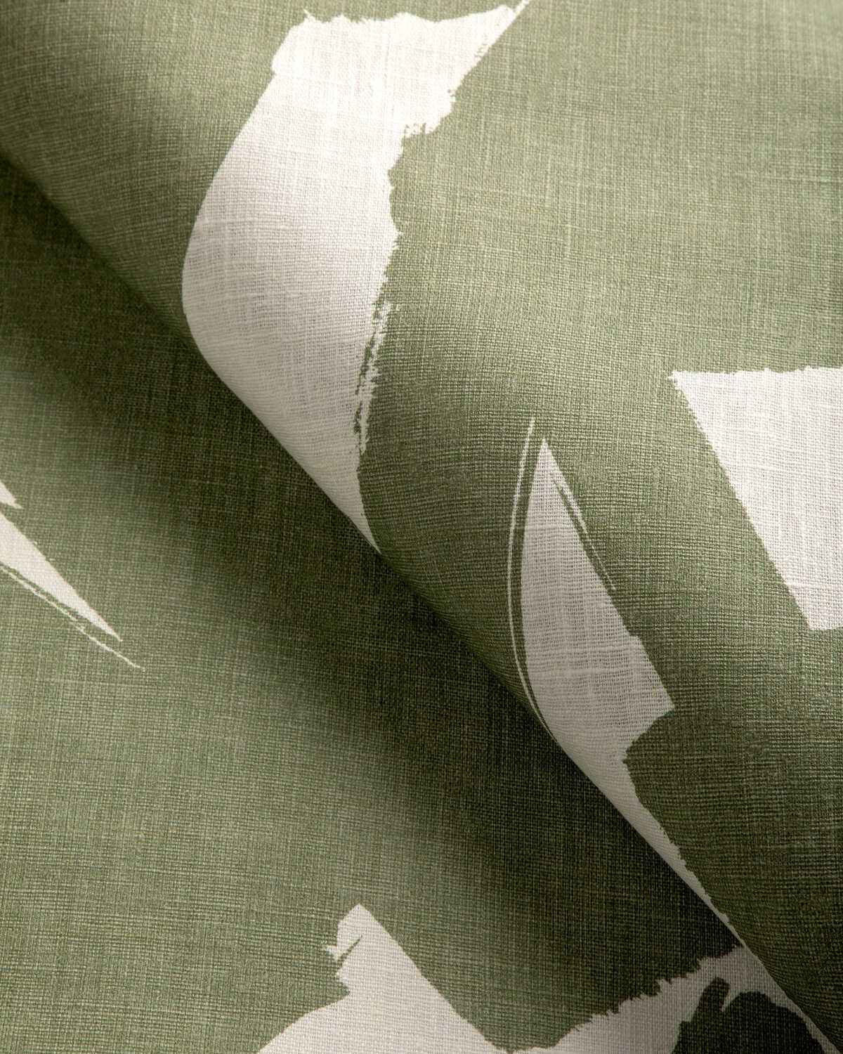 Boldlines310 Bold Lines Leaf Kravet Couture Fabric - KRAVET COUTURE Fabric