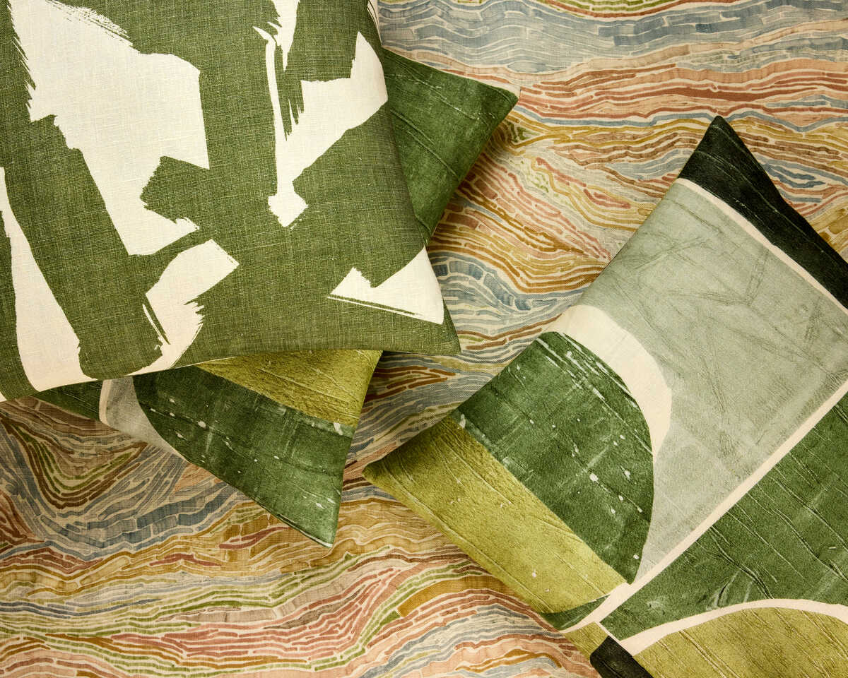 Bold Lines - Leaf - KRAVET COUTURE Fabric