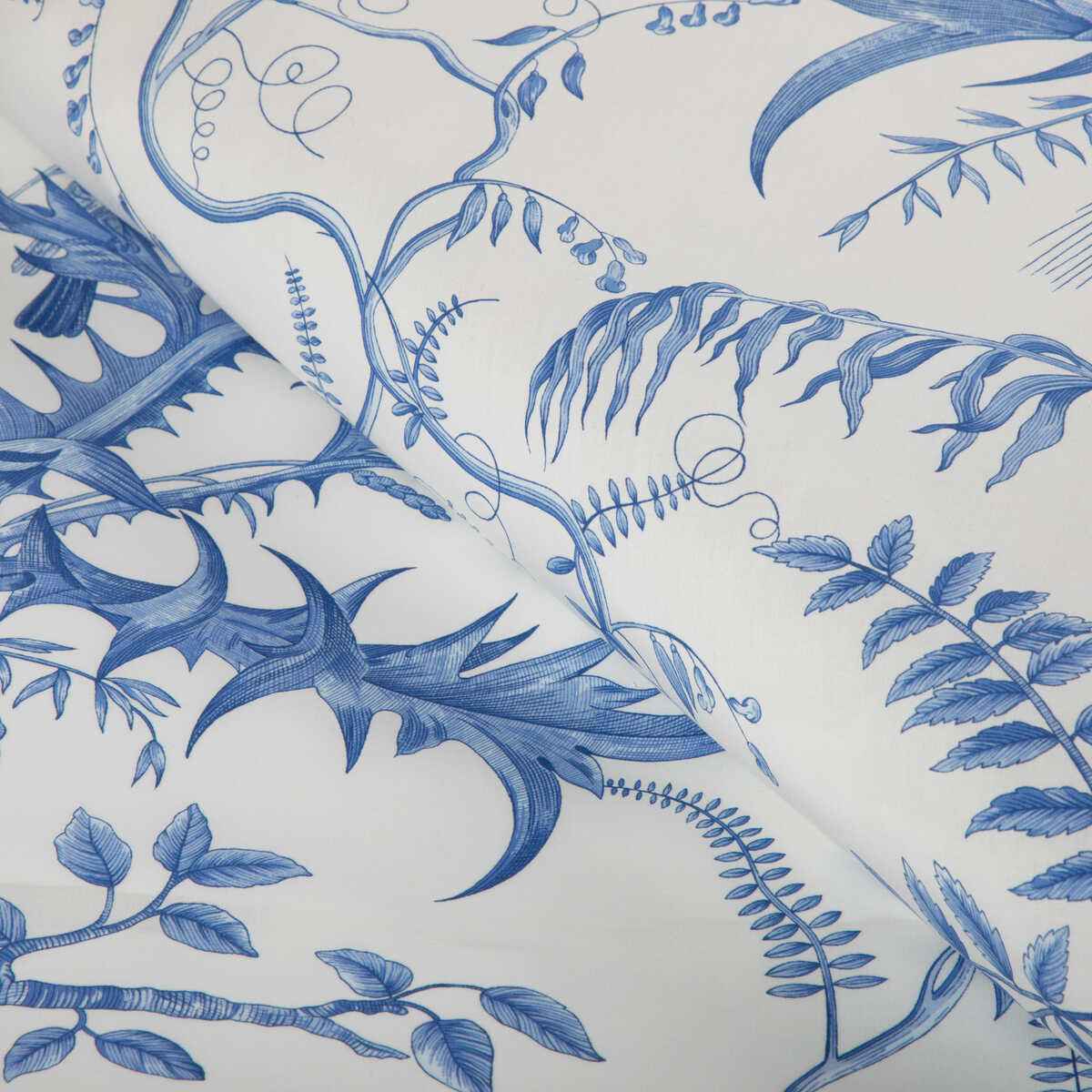 Br794312220 Bird And Thistle Cotton Print Blue Brunschwig Fils Fabric - BRUNSCHWIG & FILS Fabric