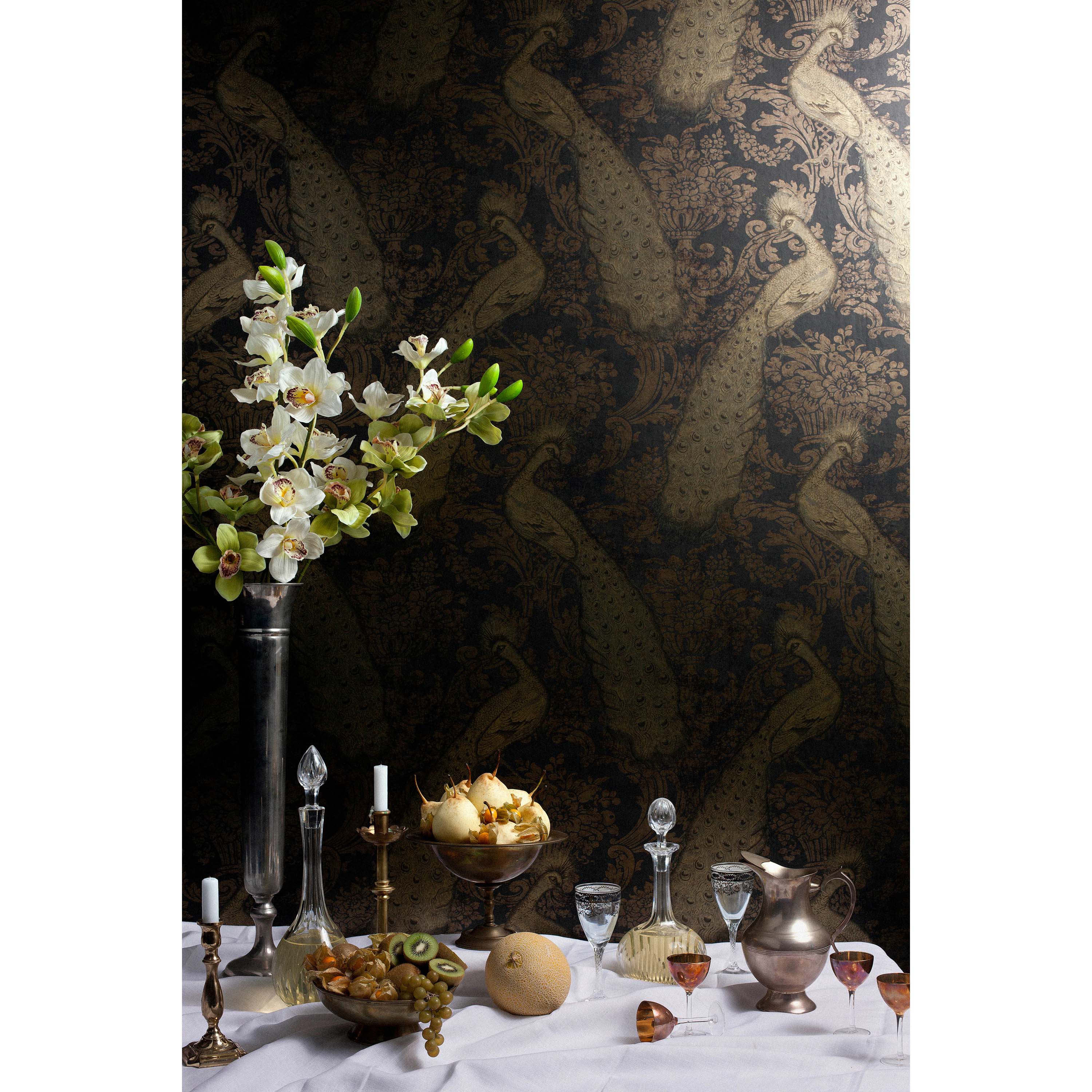 Byron - Black And Gold - Cole & Son Wallpaper