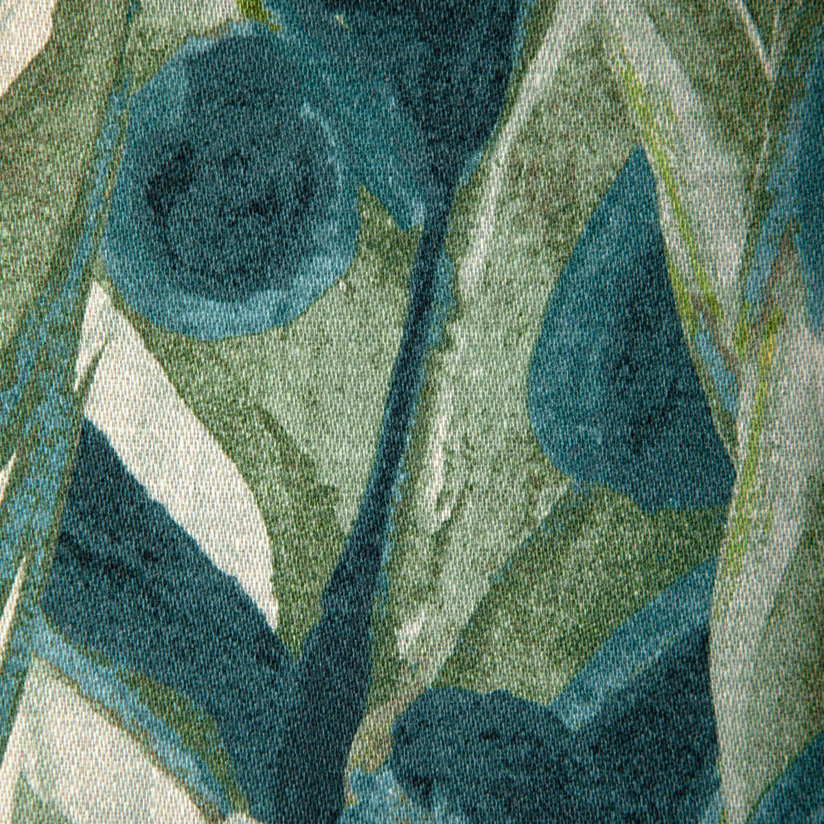 Caspia - Stormcloud - KRAVET COUTURE Fabric