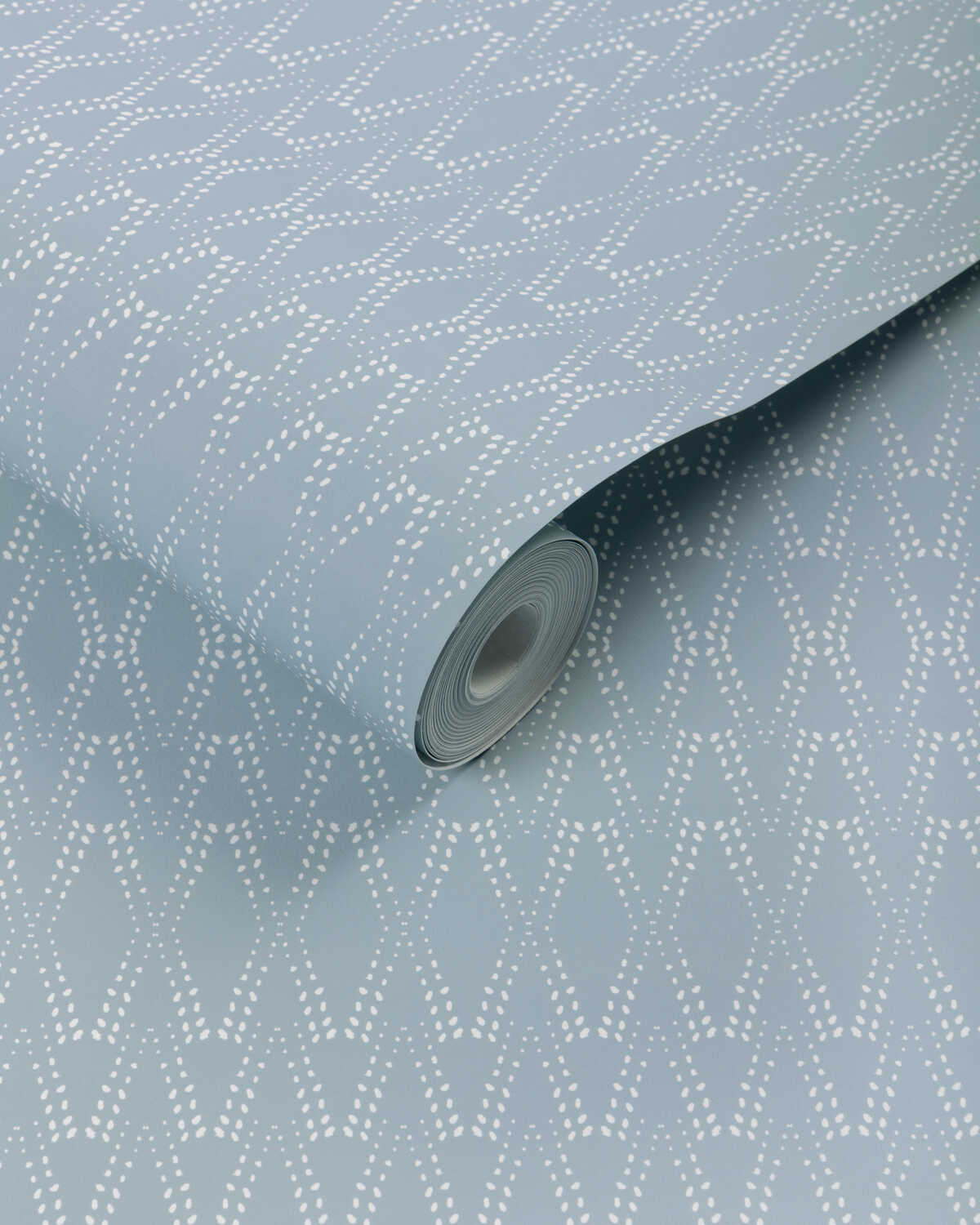 Ketut Wp - Lake - CAROLINE CECIL TEXTILES Wallpaper