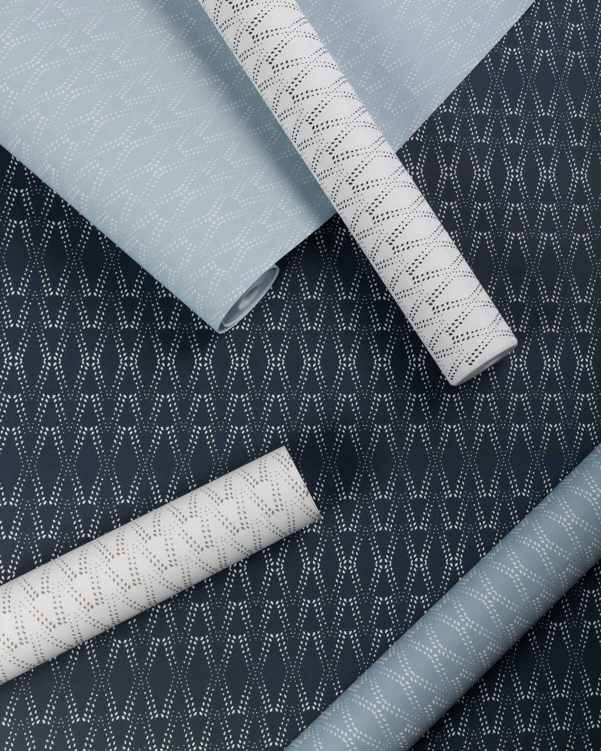 Ketut Wp - Lake - CAROLINE CECIL TEXTILES Wallpaper