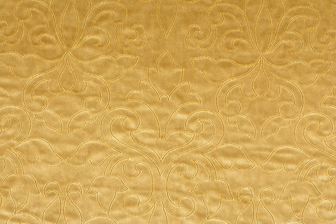Classic Velvet - Brass