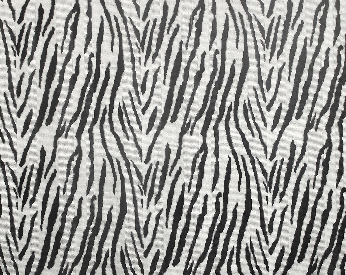 VELLUTO TIGRE BENGALA CL 36464 0001 by Colony Fabric - Scalamandre Fabric