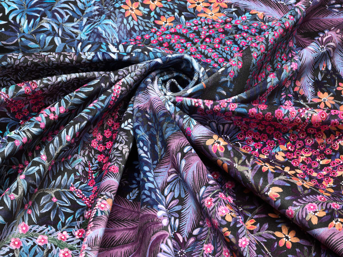 Cascade Velvet - Violet - COLE & SON Fabric