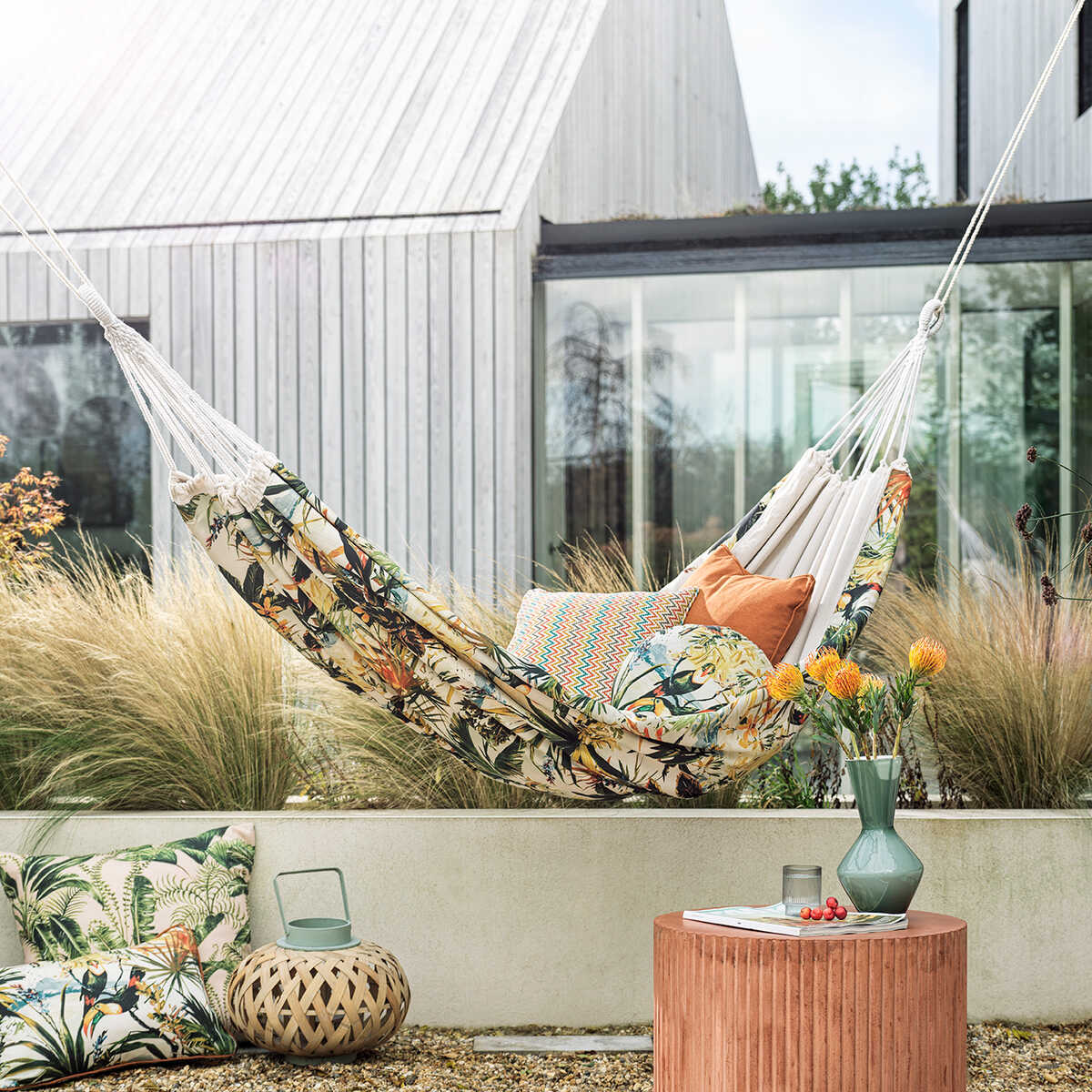 Toucan - Outdoor - CLARKE AND CLARKE Fabric