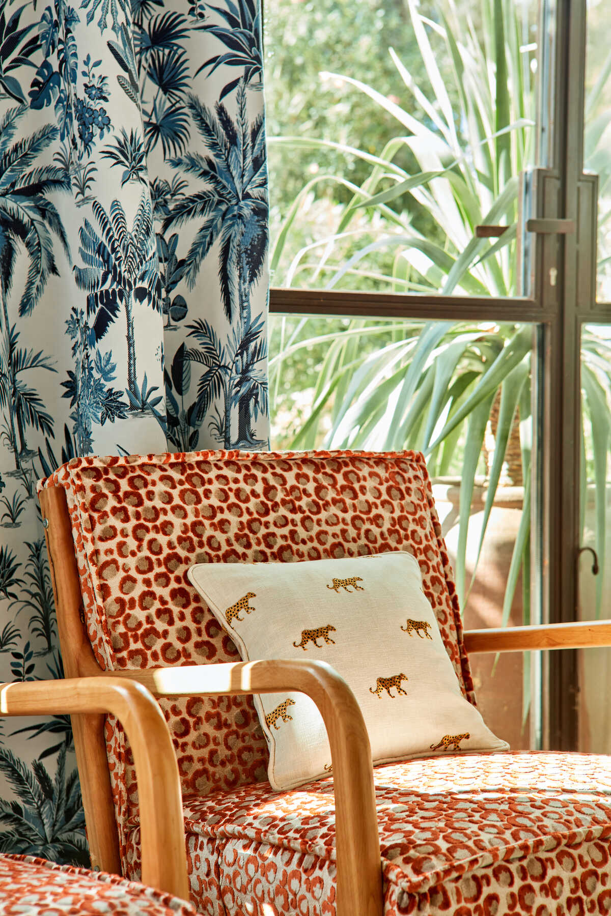 Duma - Linen - CLARKE AND CLARKE Fabric