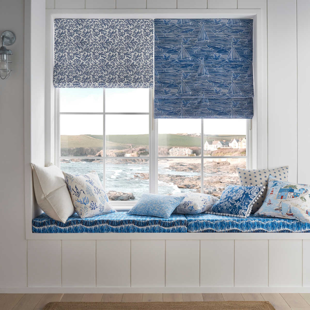 Fin - Navy - CLARKE AND CLARKE Fabric