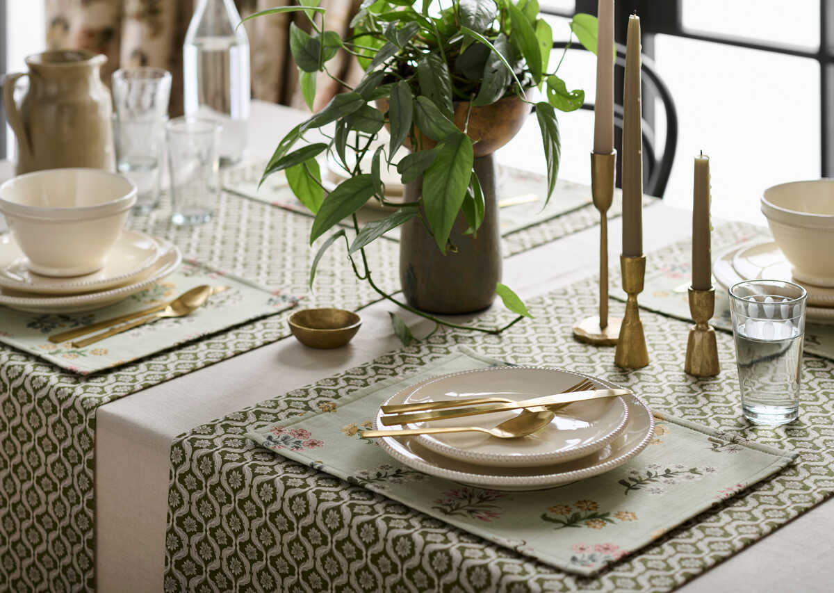 Giverny - Sage - CLARKE AND CLARKE Fabric