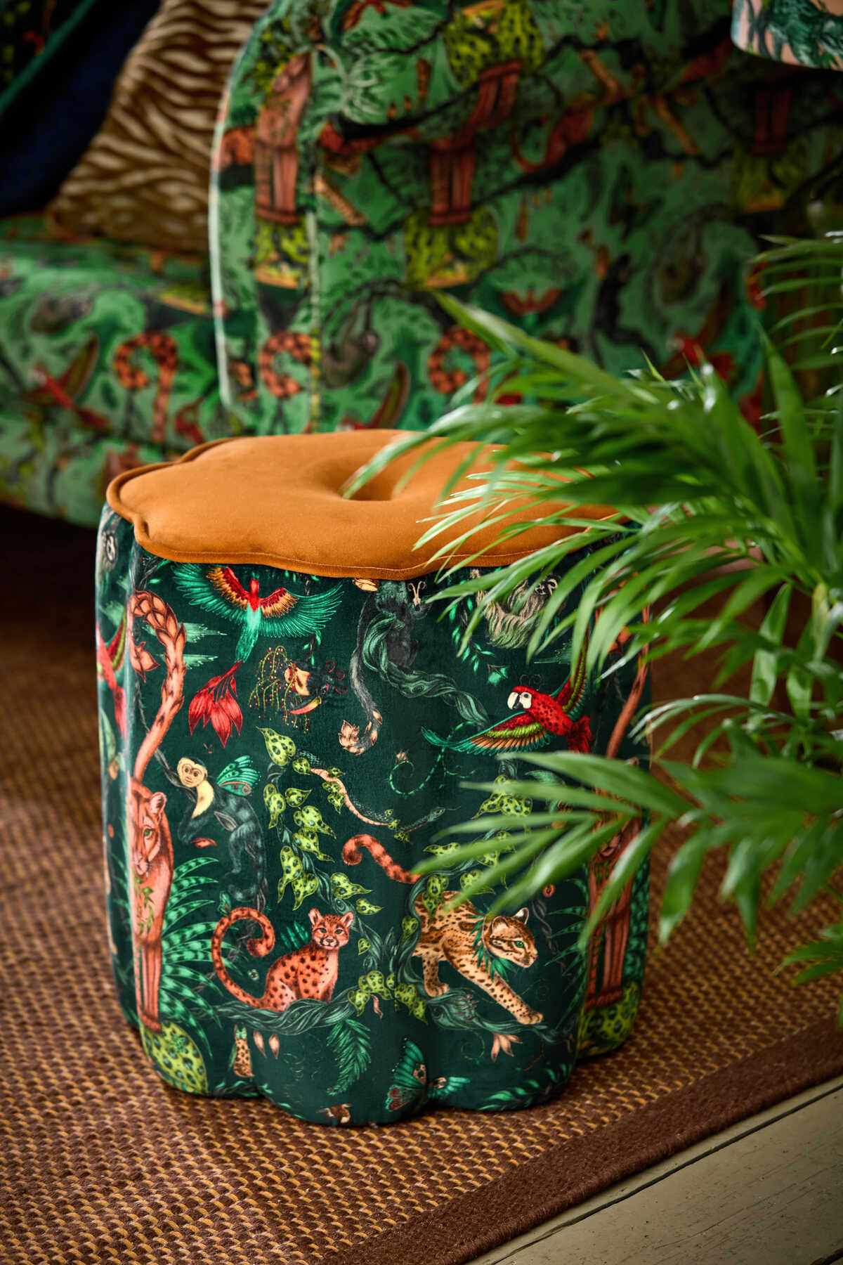 Bosque Dreams Velvet - Forest - CLARKE AND CLARKE Tela