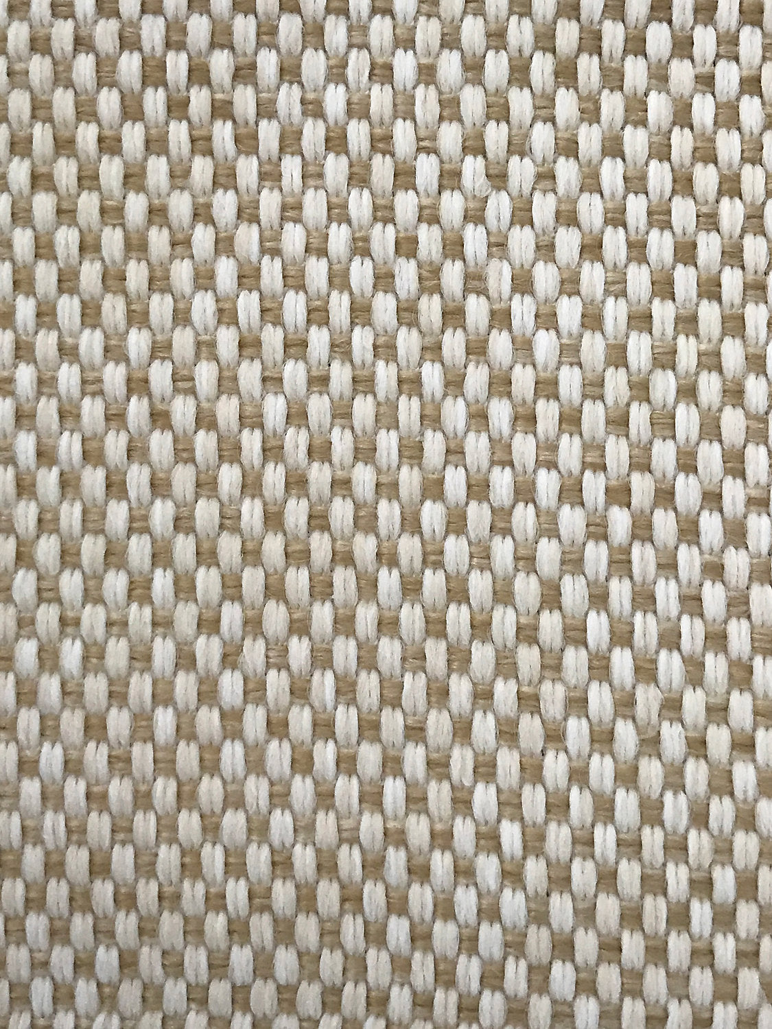 Madagascar Solid Fr - Oatmeal