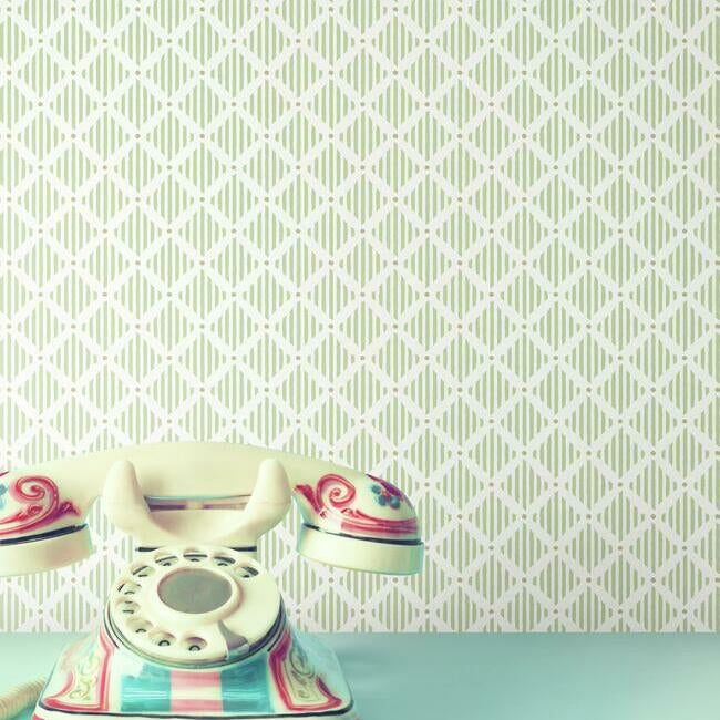 diamond-gate-wallpaper-green-york-wallcoverings-gr6006