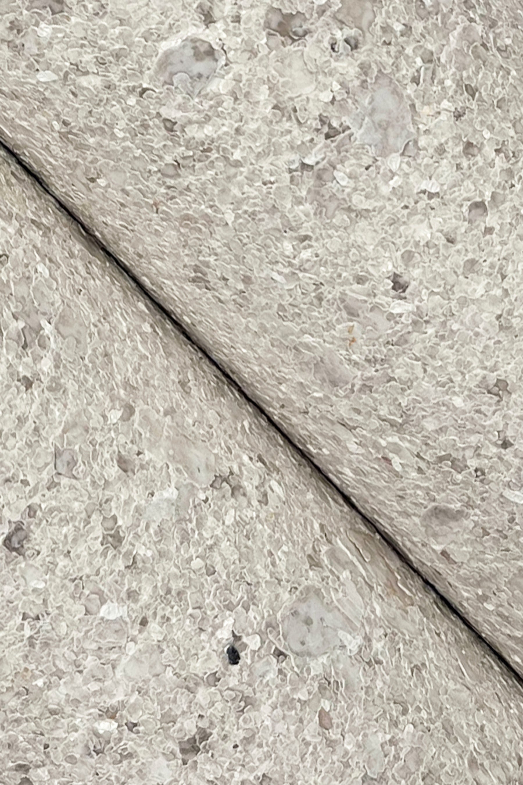 brilliant-mica-wallpaper-clear-quartz-york-wallcoverings-gv0213