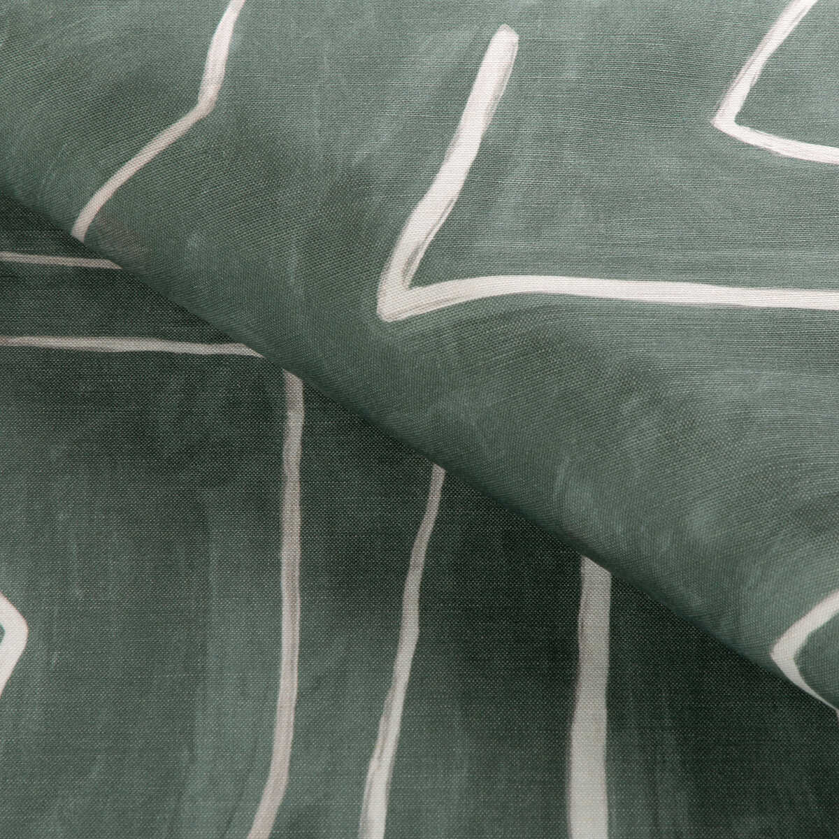 Graffito - Denim - LEE JOFA MODERN Fabric