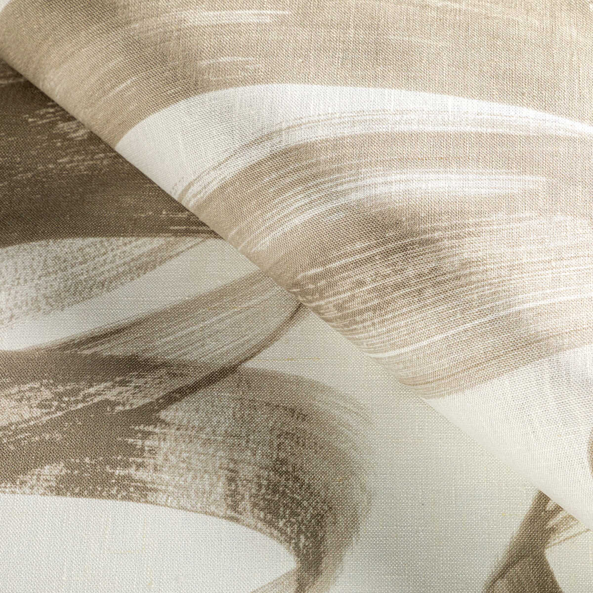 Laryo Print - Sand - LEE JOFA MODERN Fabric