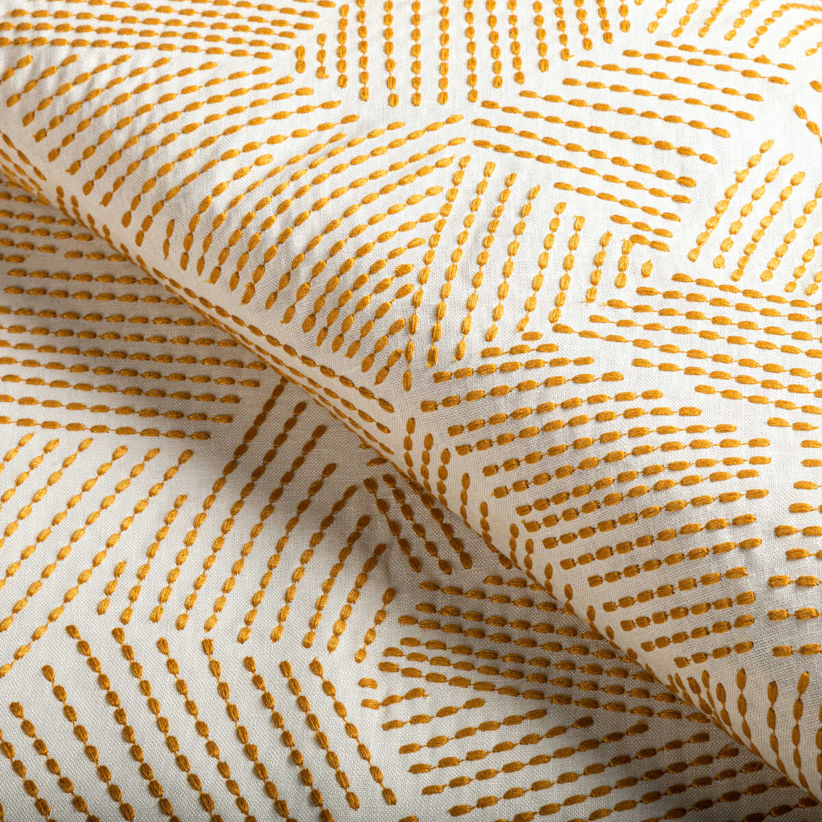 Chord Embroidery - Gold - LEE JOFA MODERN Fabric