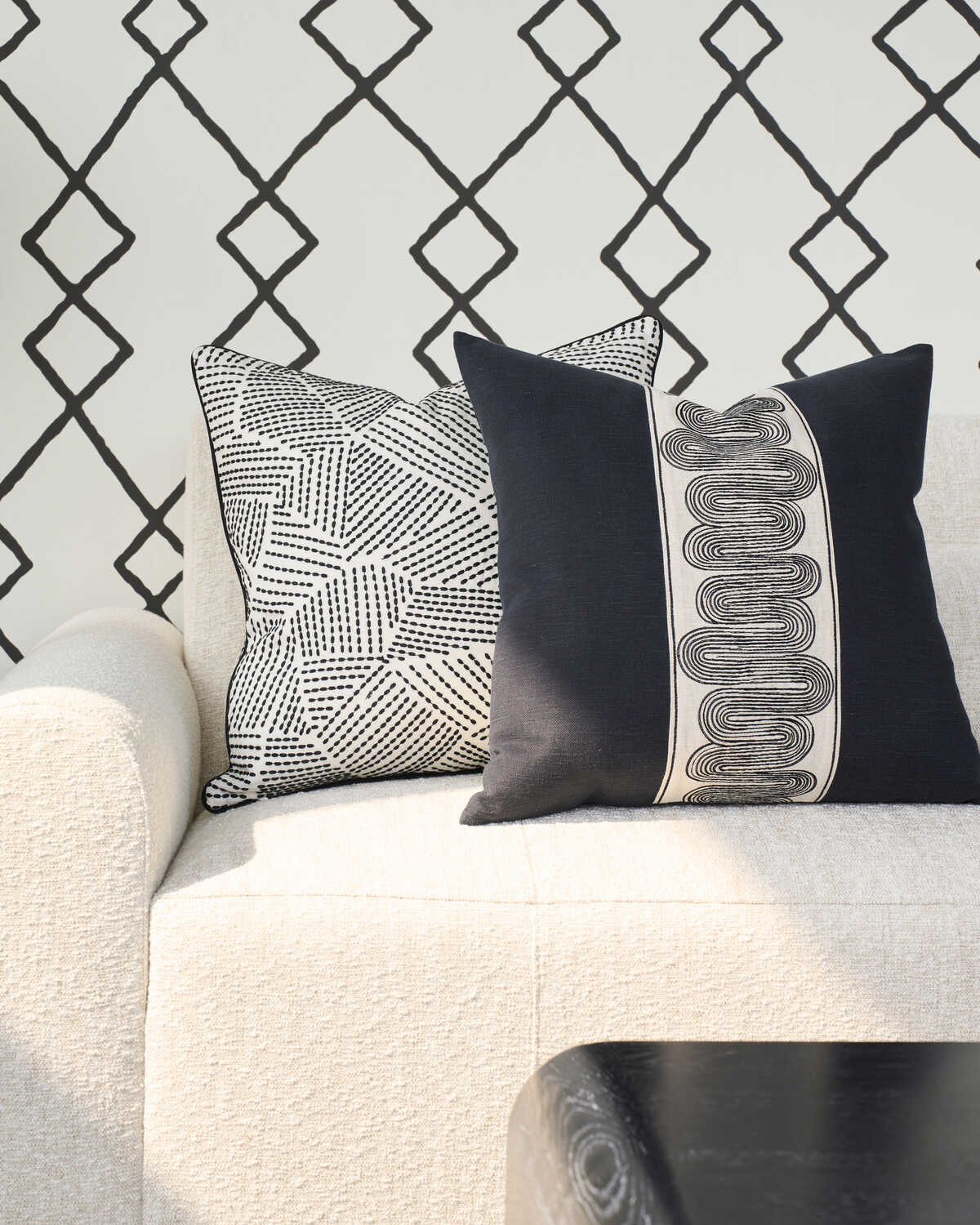 Chord Embroidery - Ebony - LEE JOFA MODERN Fabric
