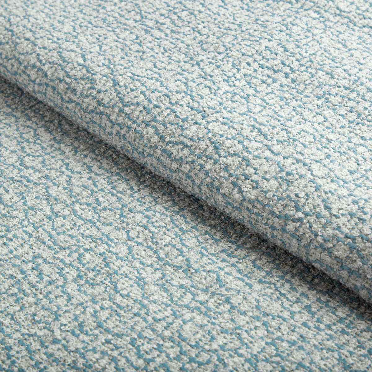 Gwf3782150 Rios Glacial Lee Jofa Modern Fabric - LEE JOFA MODERN Fabric