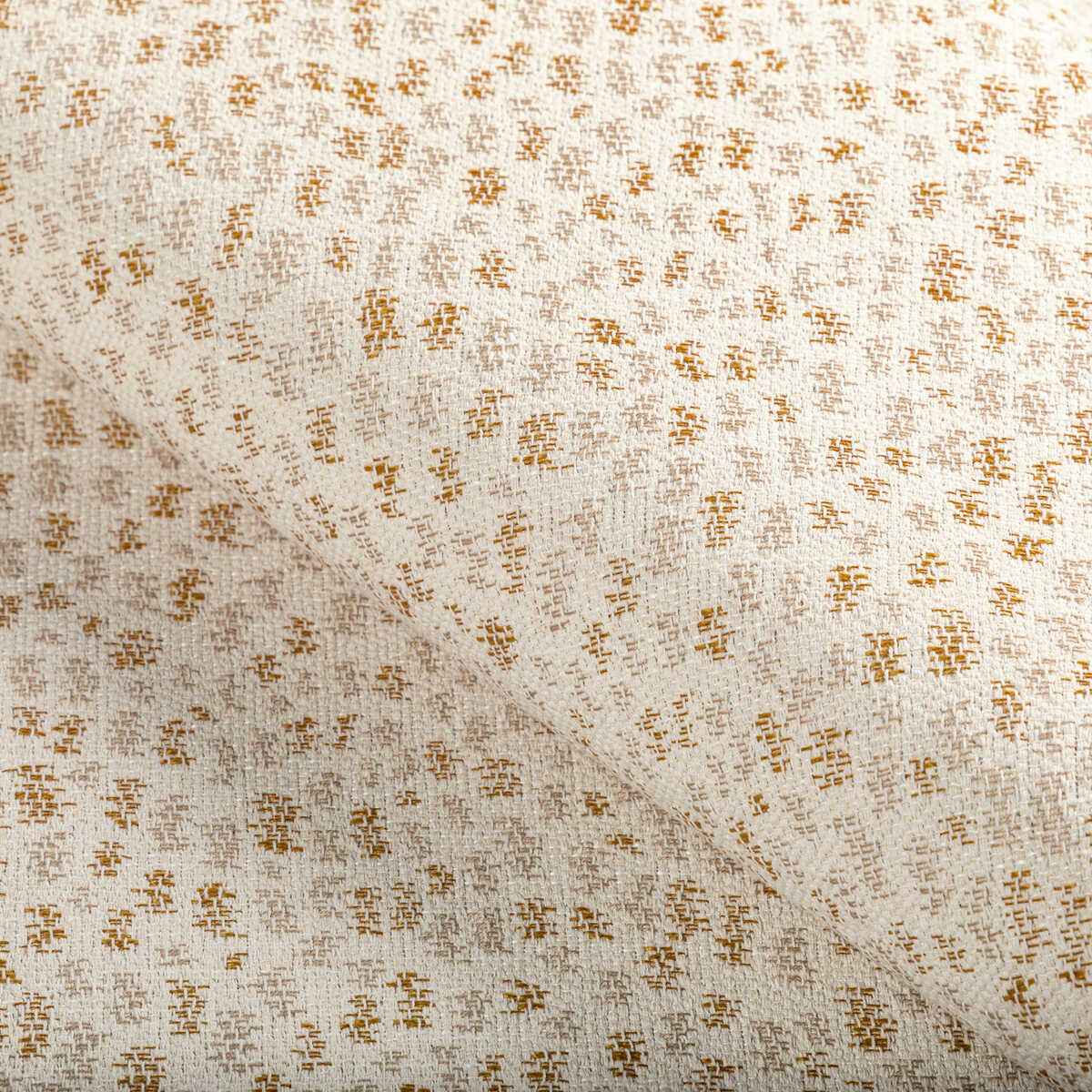 Gwf378716140 Combe Sesame Lee Jofa Modern Fabric - LEE JOFA MODERN Fabric