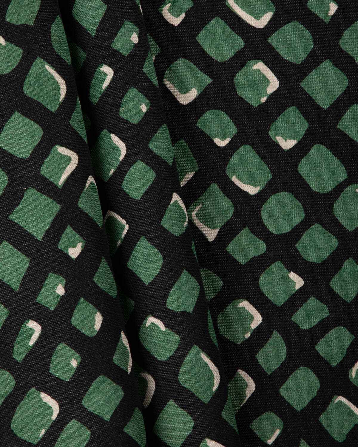 Gwf38028300 Lenox Print Juniper Lee Jofa Modern Fabric - LEE JOFA MODERN Fabric