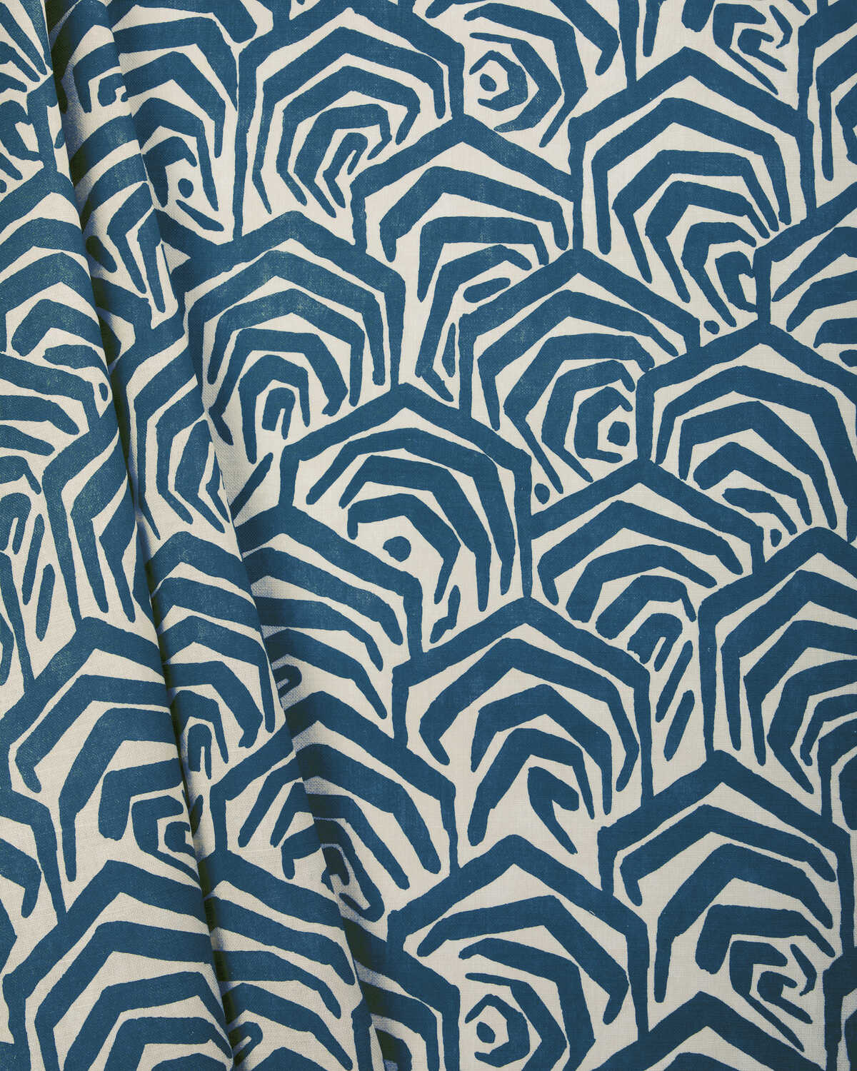 Greene Print - Pacific - LEE JOFA MODERN Fabric