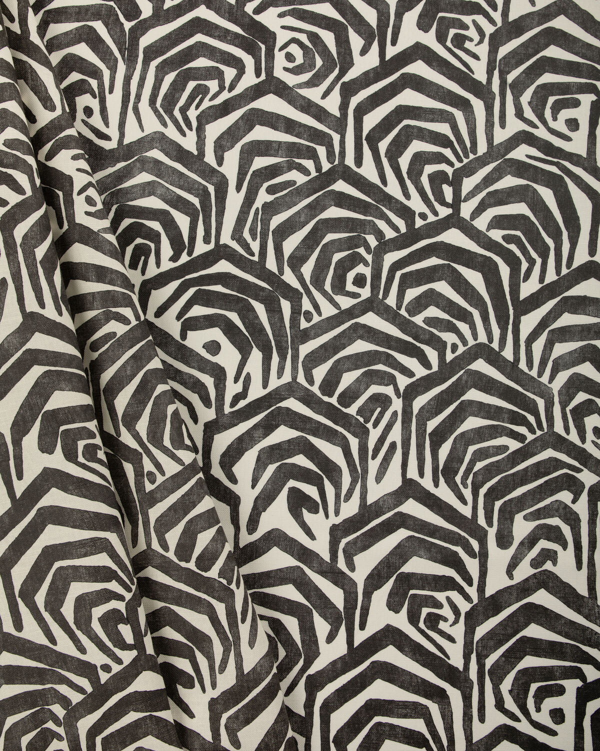 Greene Print - Noir - Lee Jofa Modern Fabric