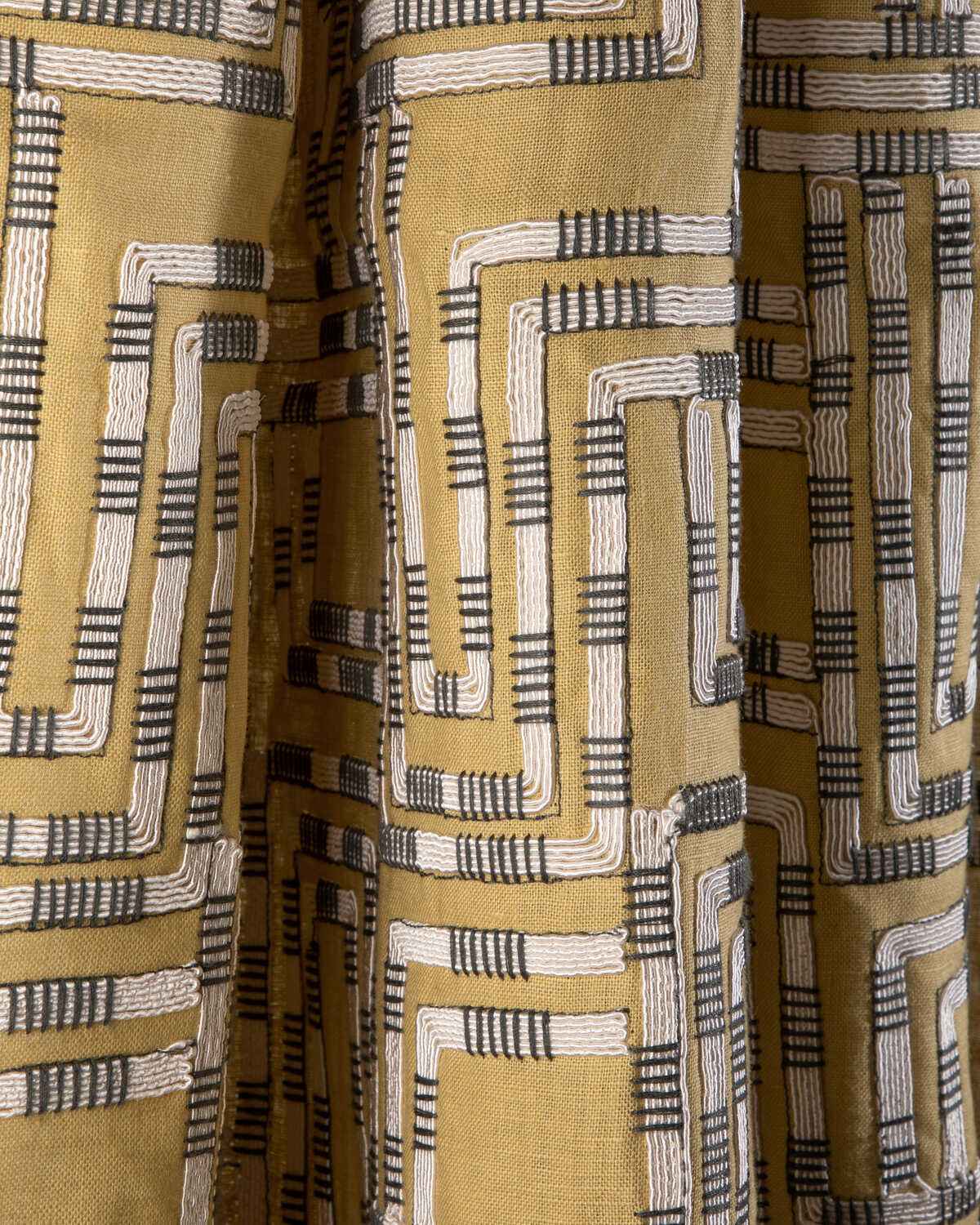 Gwf381340 Circuit Emb Ochre Lee Jofa Modern Fabric - LEE JOFA MODERN Fabric