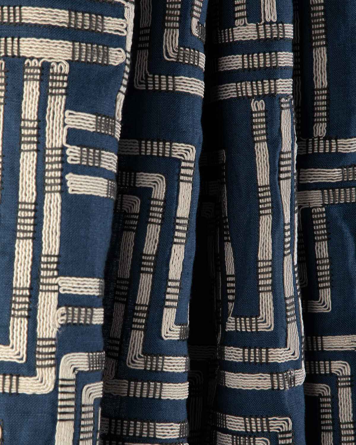 Gwf3813510 Circuit Emb Azure Lee Jofa Modern Fabric - LEE JOFA MODERN Fabric