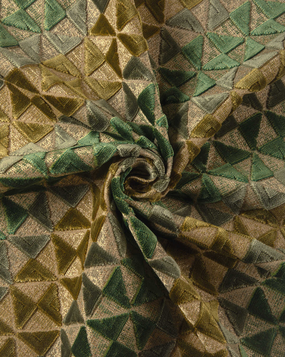 Prisma Velvet - Agate - LEE JOFA MODERN Fabric
