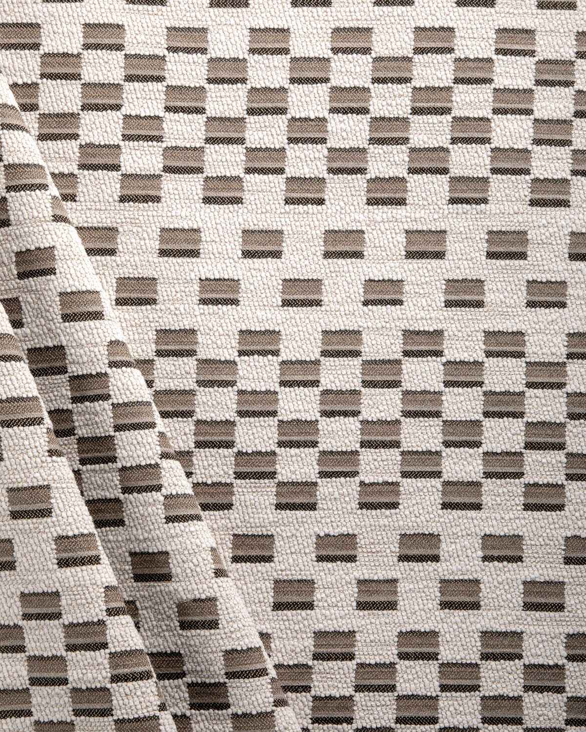 Gwf38221210 Solano Ivory Ebony Lee Jofa Modern Fabric - LEE JOFA MODERN Fabric